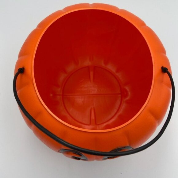 Vtg Blow Mold Pumpkin Jack o Lantern Candy Pail General Foam Plastics USA - Picture 10 of 10